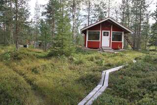Дома для отпуска Villa Kuusijärvi Lankojärvi Коттедж с 2 спальнями и сауной-45